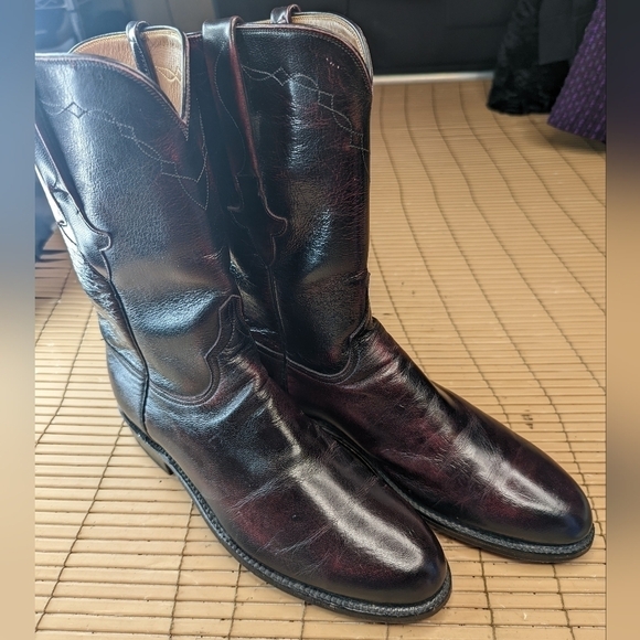 Lucchese Classic men\'s sz 8.5D black cherry leather round toe Western Boots. Gre main image 12